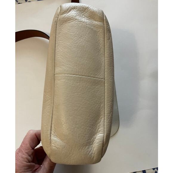 Fossil | Harper Saddle Crossbody Pebbled Leather Bag Cream - Picture 7 of 7